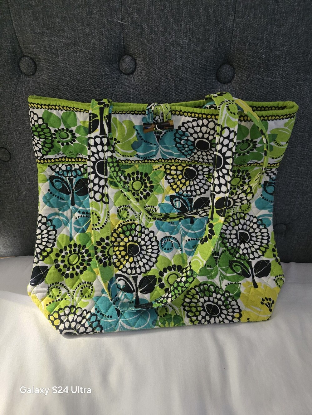Vera Bradley Carry All Large Toggle Tote * Lime Green Yellow * Retired * Mint